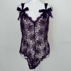 Victoria’s Secret vintage Gold Label Lace Teddy Purple Lingerie Bodysuit size L